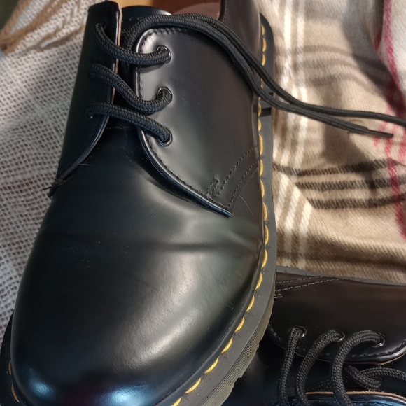 The Real Doc Martin Oxford - Picture 4 of 7